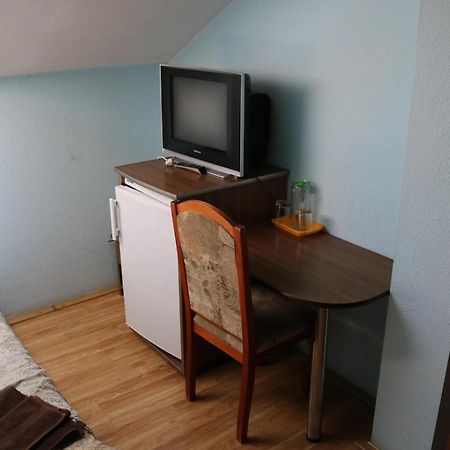 Готель ***Феєрія Tyachiv Extérieur photo