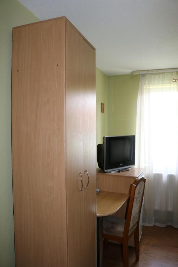 Готель ***Феєрія Tyachiv Extérieur photo