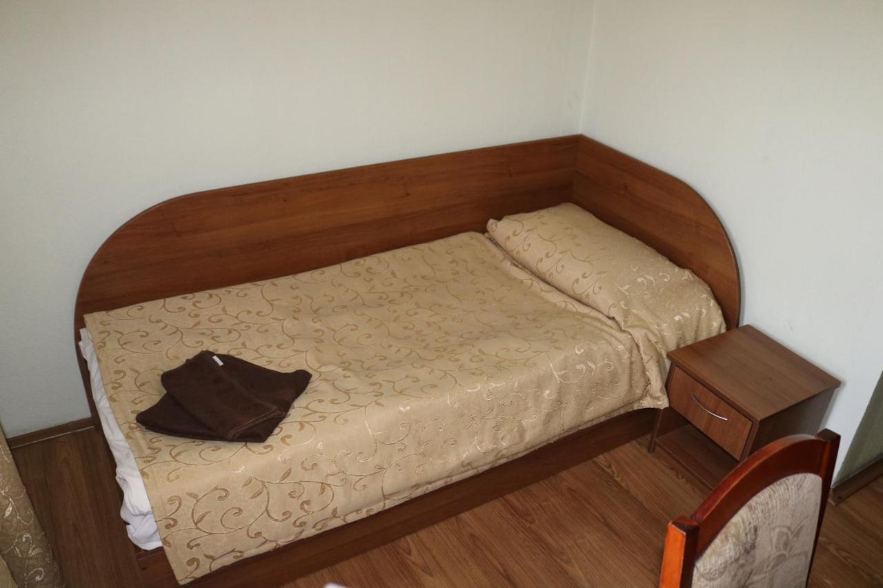 Готель ***Феєрія Tyachiv Extérieur photo